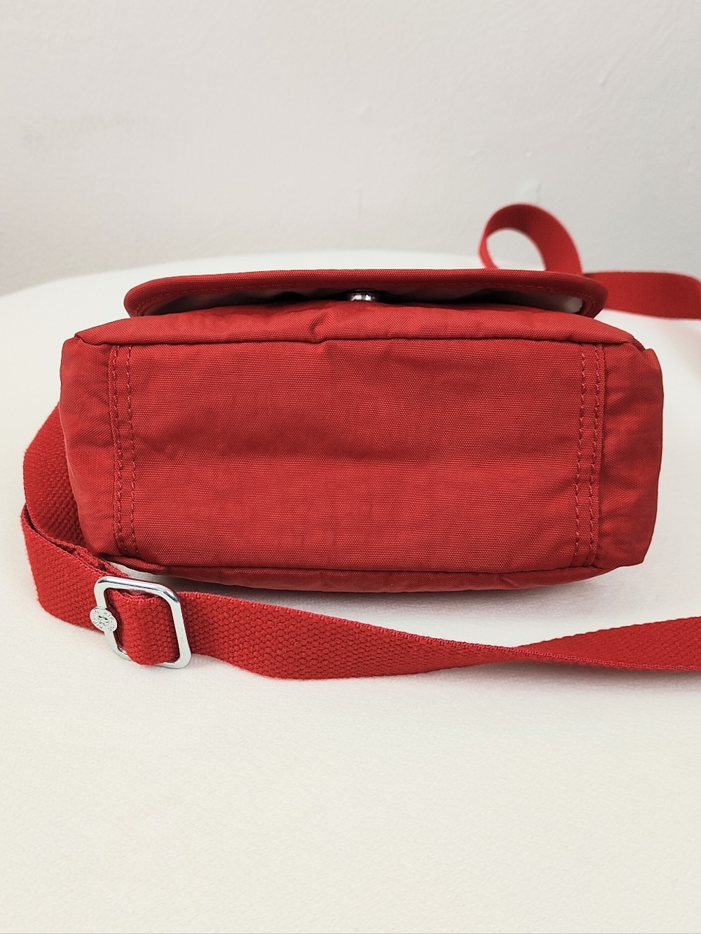 Kipling Sabian Crossbody Mini Bag Red Rouge Nylon Easy Clean Lightweight Errands - Picture 4 of 8